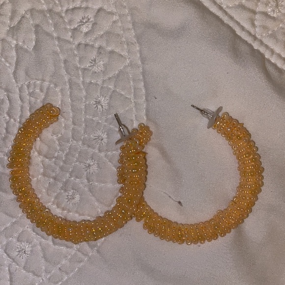 Yellow hoops - Picture 2 of 2